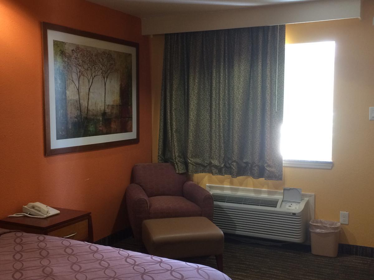 Select Inn And Suites Houston Eksteriør bilde