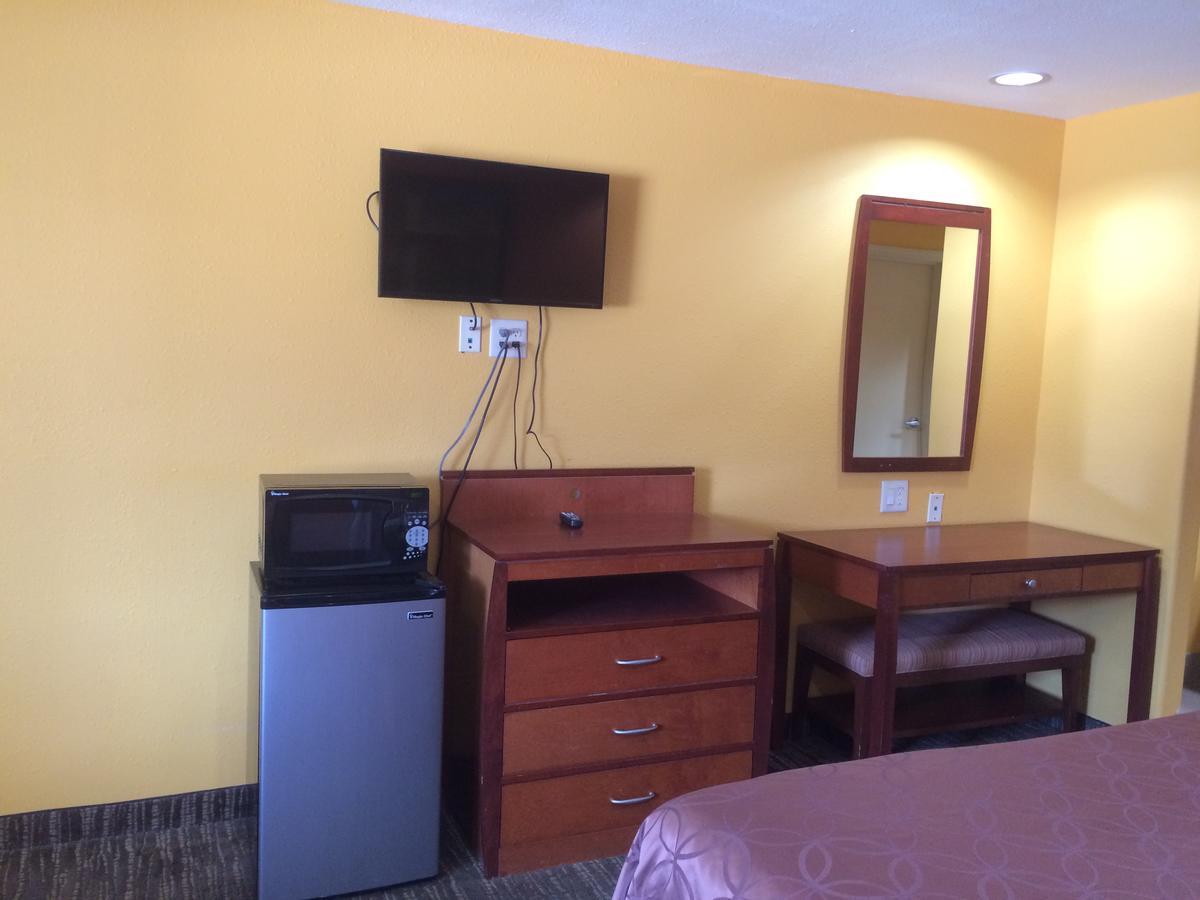 Select Inn And Suites Houston Eksteriør bilde